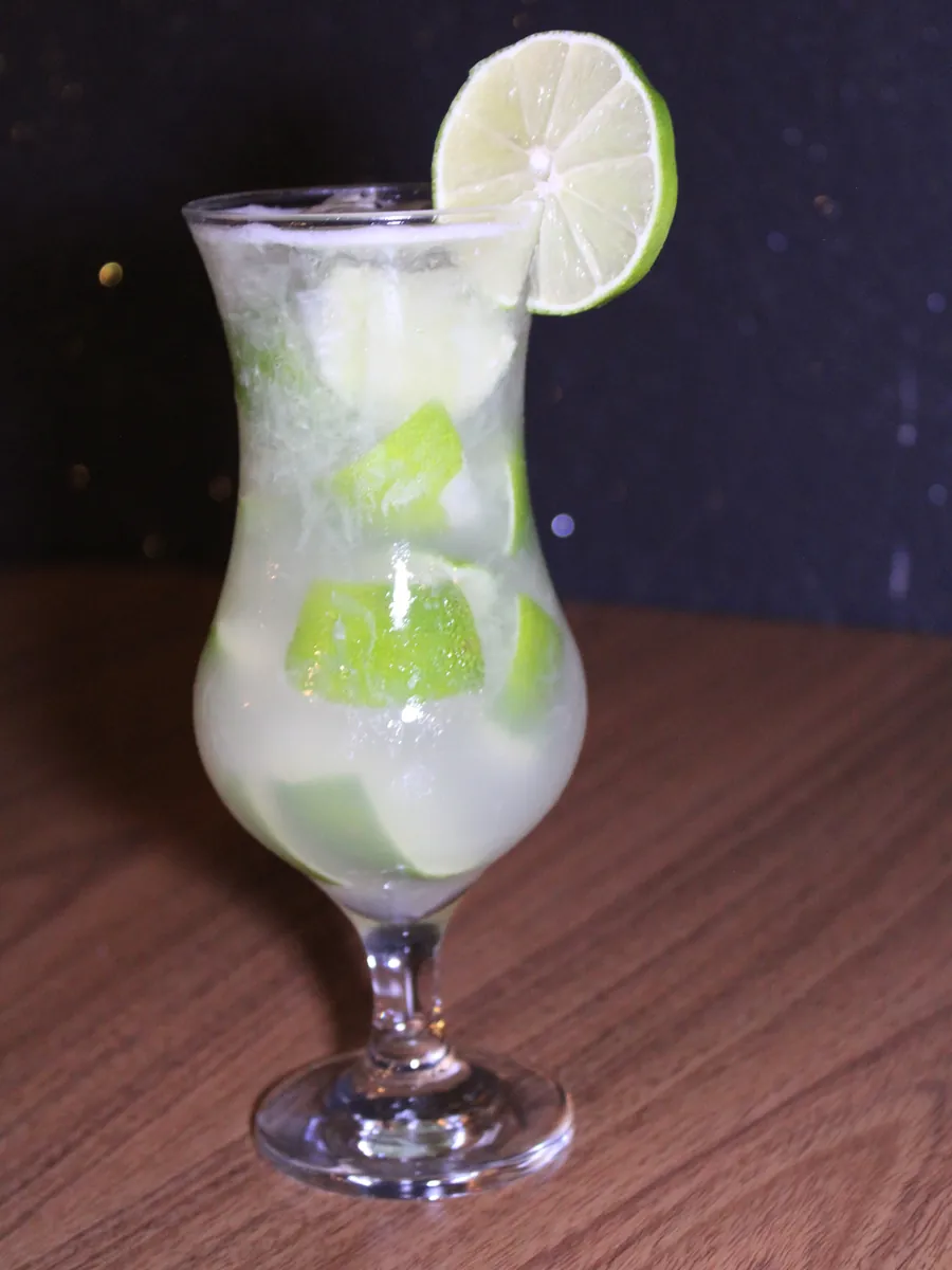 Caipirinha de Limão